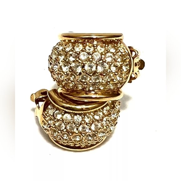 Vintage Signed SWAROVSKI Swan Mark Clear Rhinestones Elegant Earrings Clip-On - Picture 2 of 7